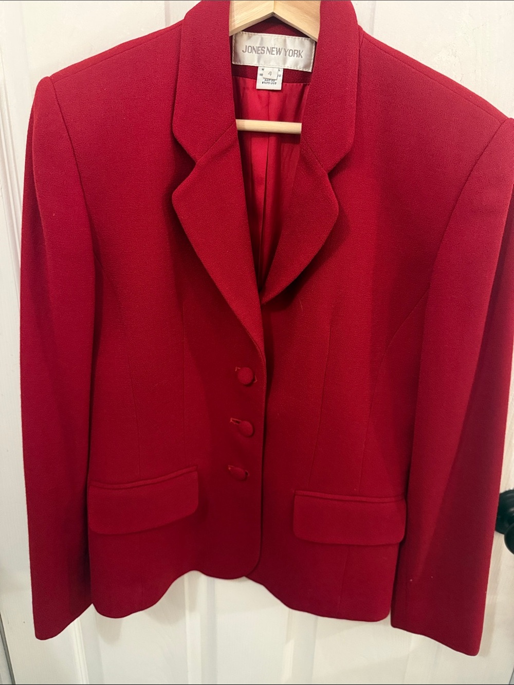 Jones New York Red Classic Blazer, Lined, 100 Wool, size 4